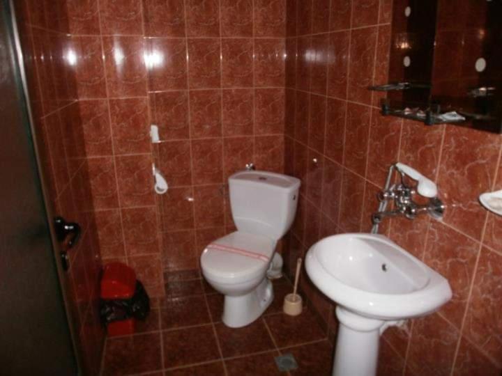 Хотел Механа Воденицата Karlanovo Kültér fotó