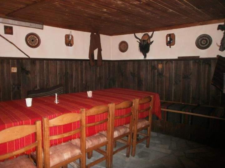 Хотел Механа Воденицата Karlanovo Kültér fotó